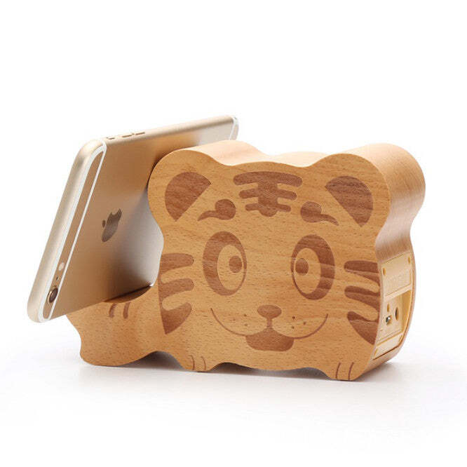WOODSY GOODSY 2 IN 1 Bluetooth Speaker And Cell Phone Stand - LAWendy